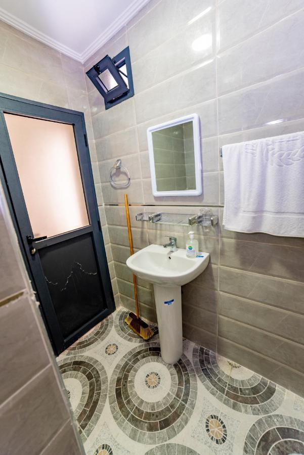 Velasquez Appartements Fast Wifi And Ocean View Танжер Экстерьер фото